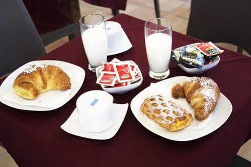 Apartahotel Casale Verderame Trapani